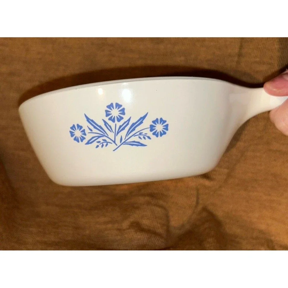 Vintage Corning Ware Blue Cornflower 1 Pint Sauce Pot P-81-B No Lid Pristine